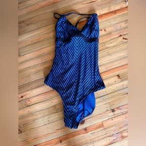 Athleta swimsuit